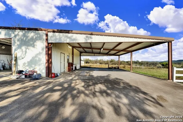 16103 State Highway 16 N Medina, TX 78055